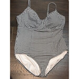 Time & Tru One Piece Swimsuit,‎ Women's Plus Size 3X, Black/White Gingham NWT